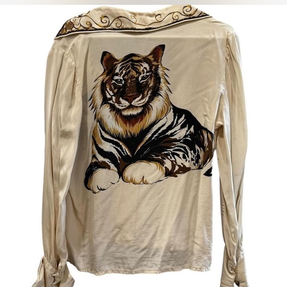 Francesca of DAMON 100%silk tiger blouse